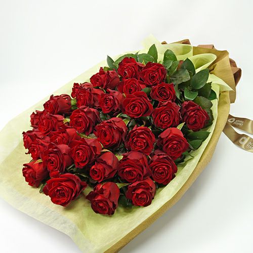 赤いバラ30本の花束