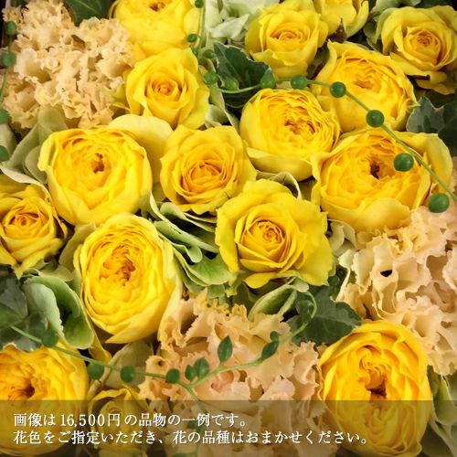 季節の花を使ったおまかせボックスアレンジメント