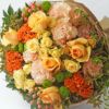 バラ、トルコキキョウ 、ケイトウ、スプレーマムの花束