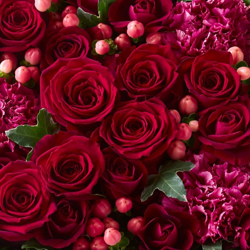 赤いバラのボックスアレンジメント