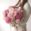 【母の日】濃淡ピンクのカーネーションやバラの花束
