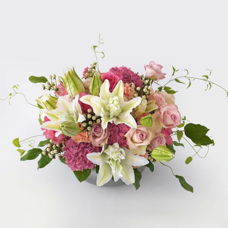 【母の日】白い八重咲きユリとピンクのバラやカーネーションのアレンジメント