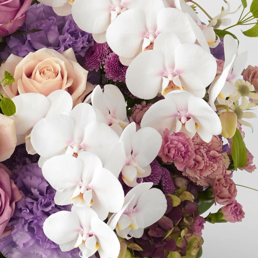 【母の日】濃淡ピンクの大輪バラやカーネーションのアレンジメント