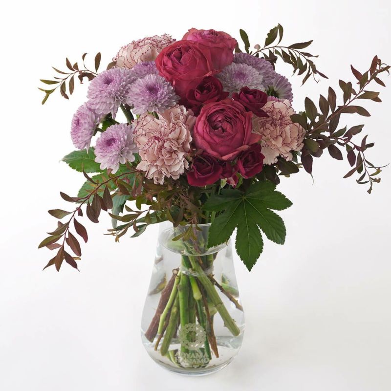 【敬老の日】濃いピンクのバラのおまかせ花束