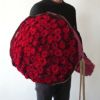 赤いバラ108本の花束